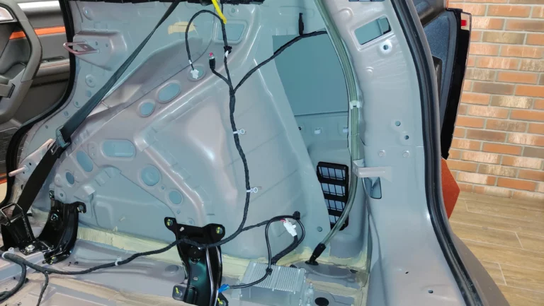 Шумоизоляция багажника HAVAL Dargo-6