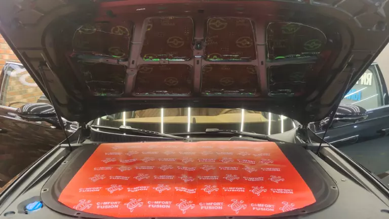 Шумоизоляция капота Hongqi H9