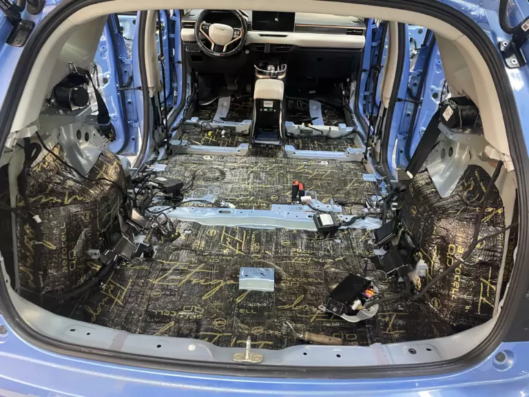 Шумоизоляция пола HAVAL JOLION-2