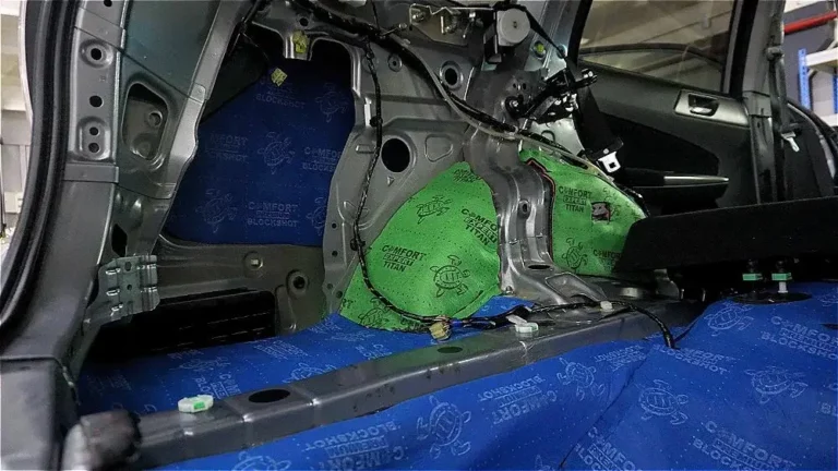 шумоизоляция багажника Subaru Forester 2011-4